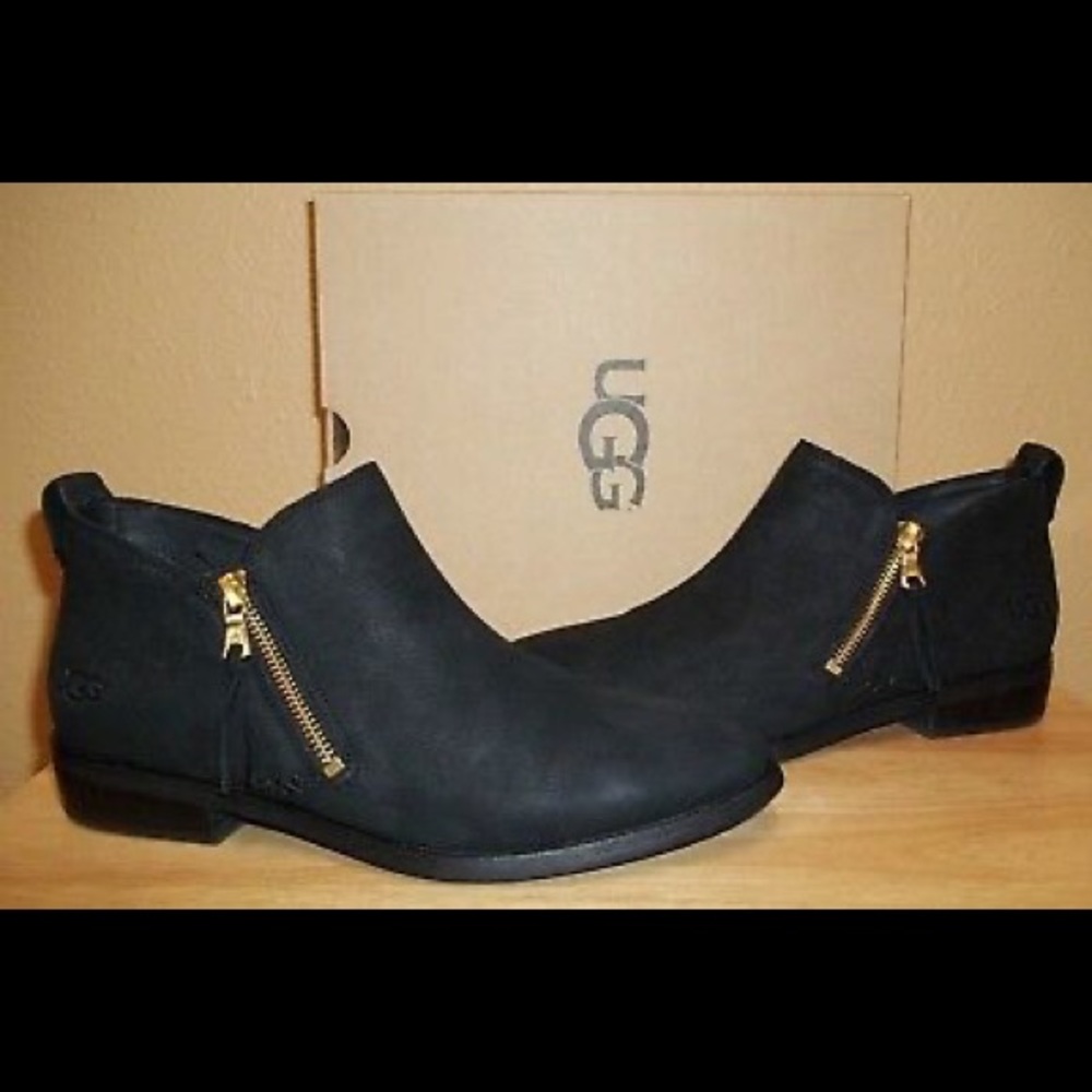 UGG W Glee in Black Leather size 7.8